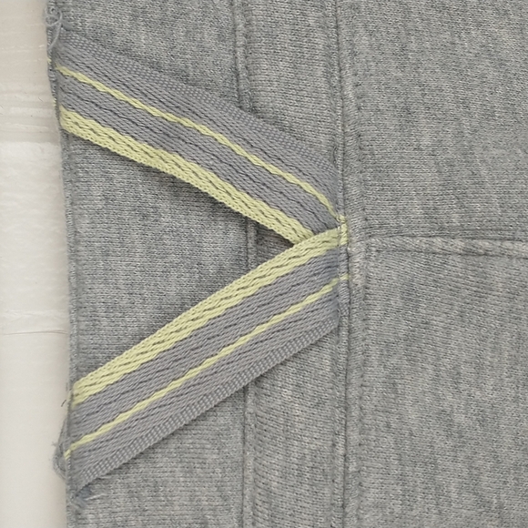 Free People Movement Womens High Rise Gray Crop Sweatpants Medium - Picture 7 of 10